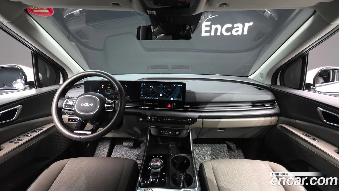 Kia Carnival — фото 10