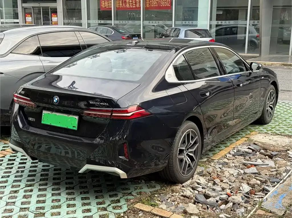 BMW i5 2025 из CN, фото 8