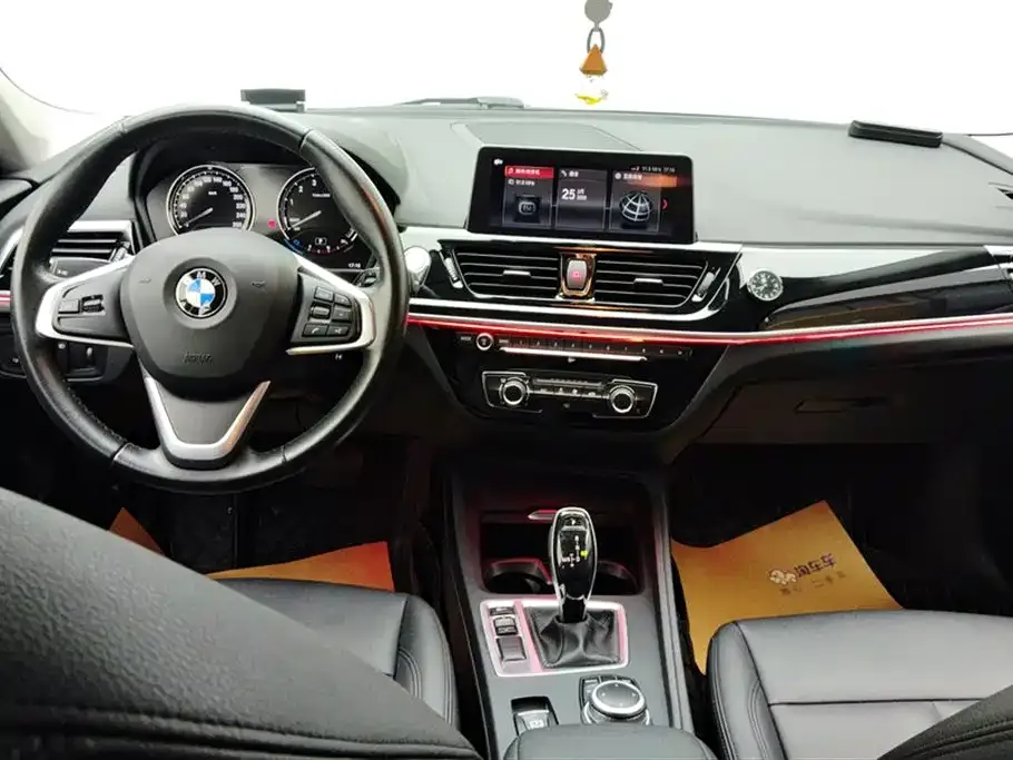 BMW 1 Series 2021 из CN, фото 8