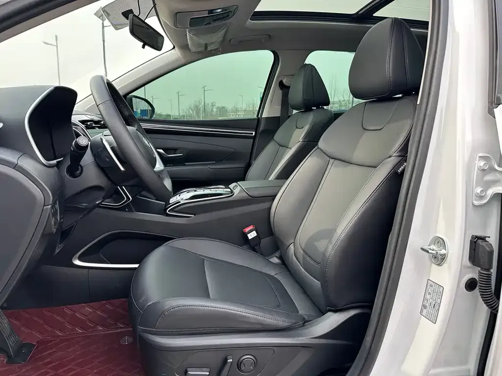Hyundai Tucson 2023 из CN, фото 5