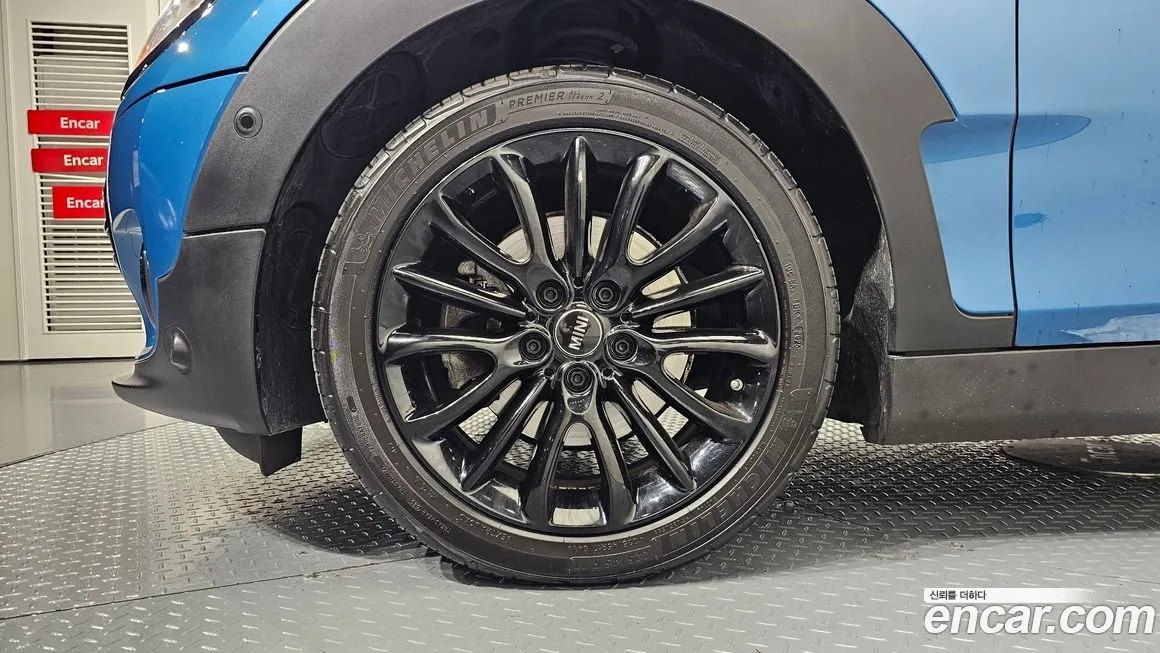 Mini Clubman 2022 из KR, фото 8