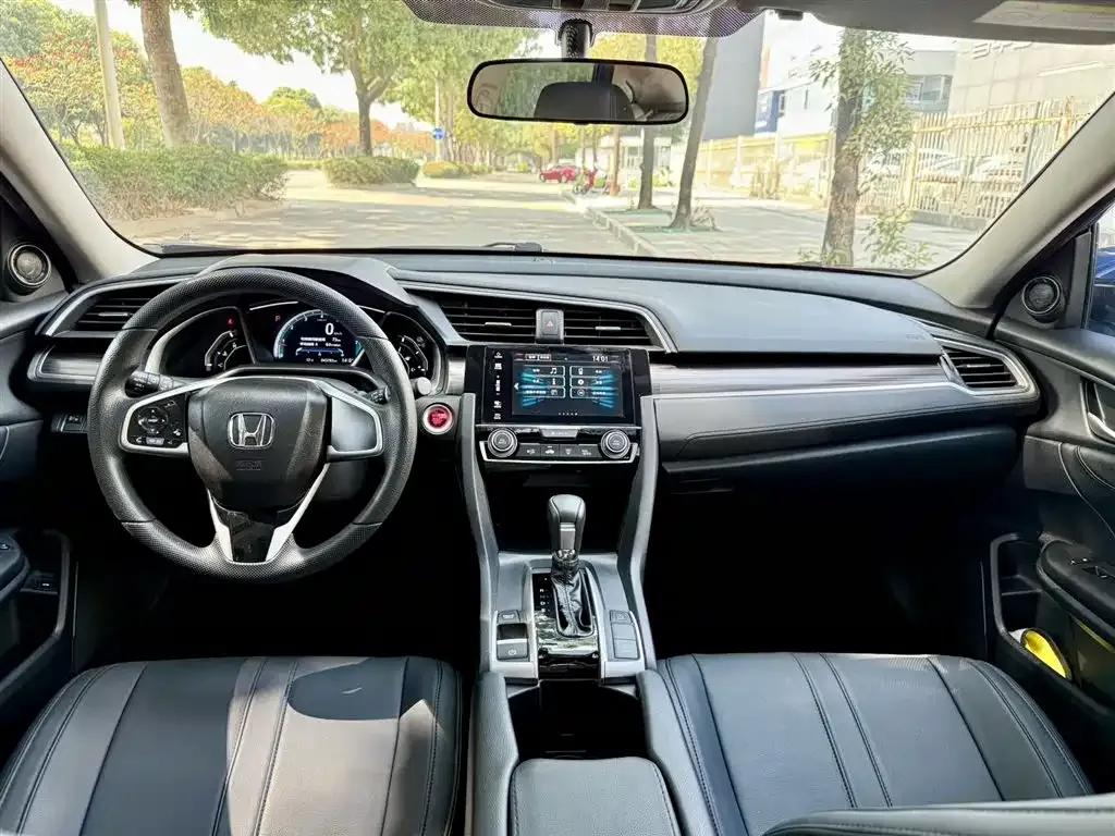 Honda Civic — фото 5