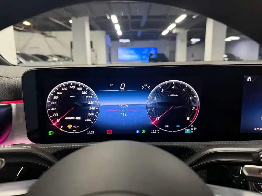 Mercedes-Benz A-Class AMG — фото 8