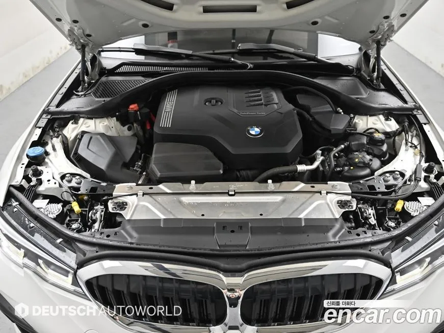 BMW 3-Series 2022 из KR, фото 8