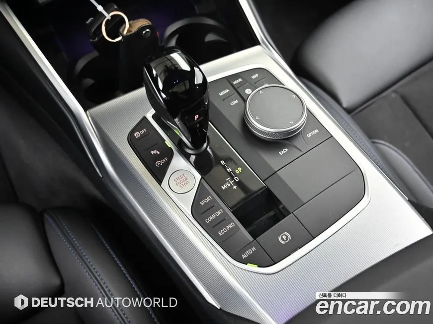 BMW 3-Series 2022 из KR, фото 10