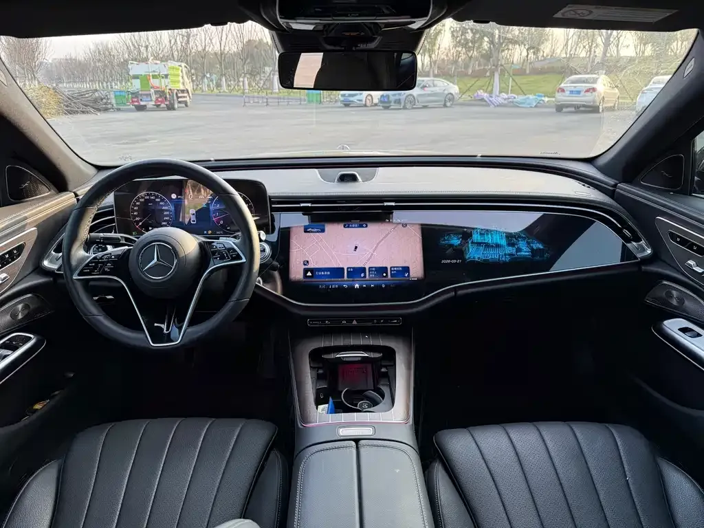 Mercedes-Benz E-Class 2024 из CN, фото 6