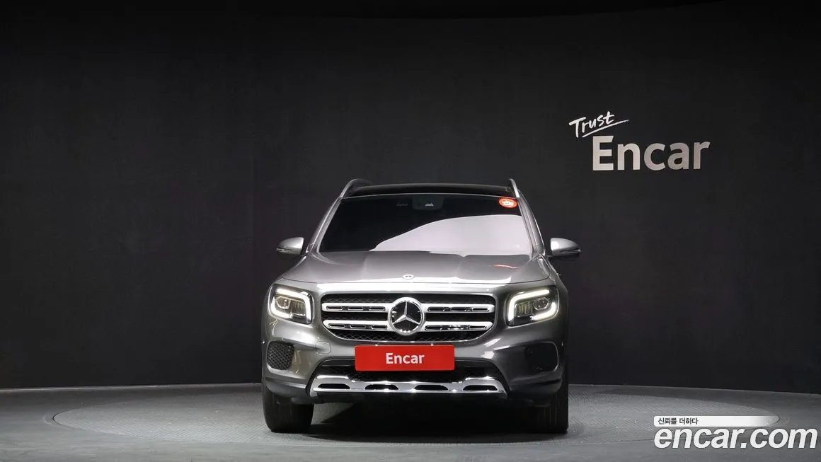 Mercedes-Benz GLB-Class — фото 2