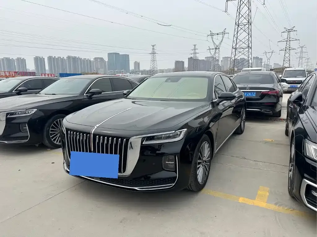 Hongqi H9 — фото 2