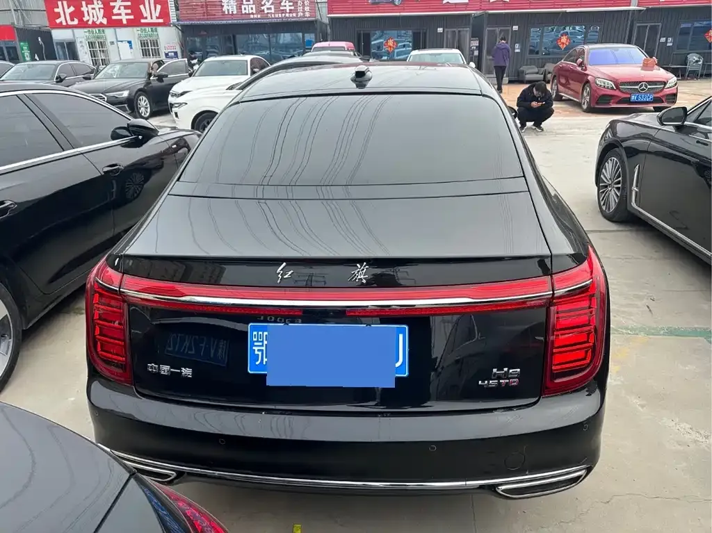 Hongqi H9 — фото 3