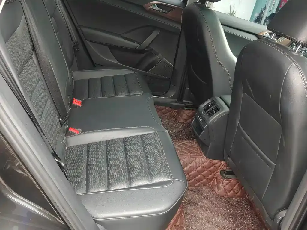 Volkswagen Tharu 2021 из CN, фото 2