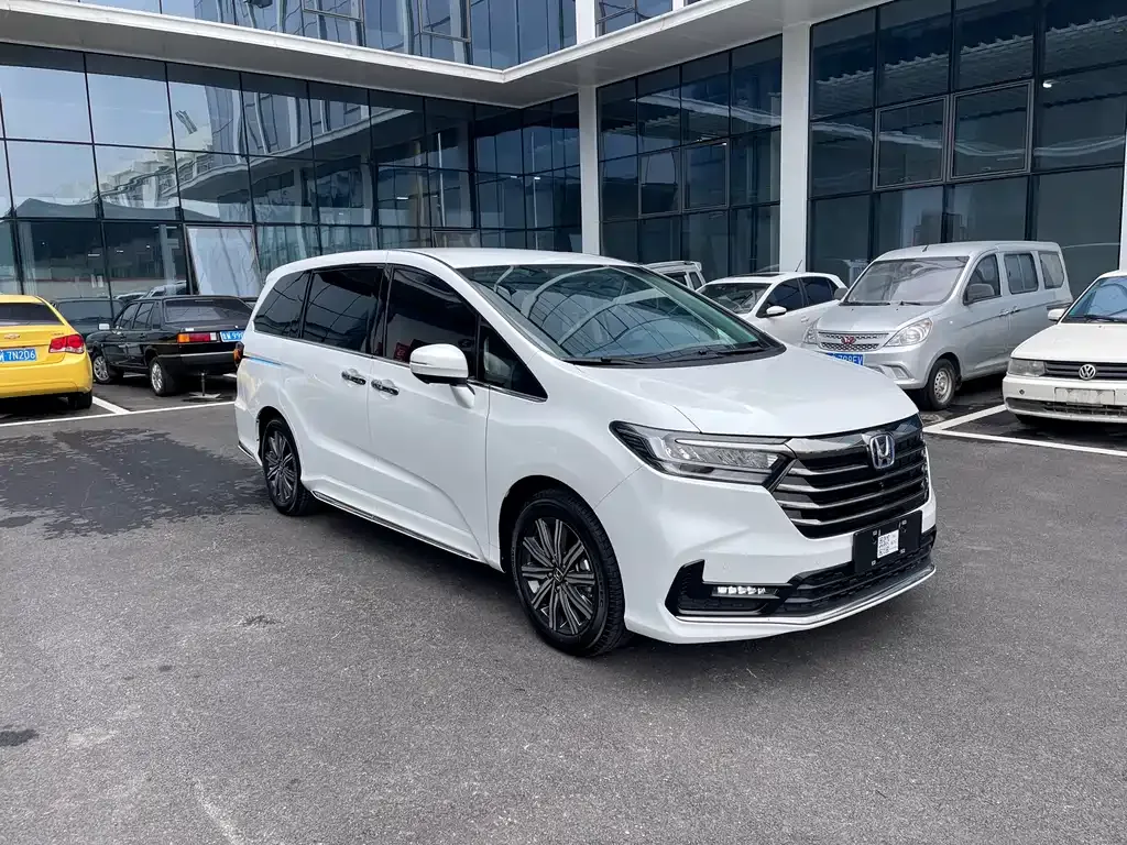 Honda Odyssey 2024 из CN, фото 6