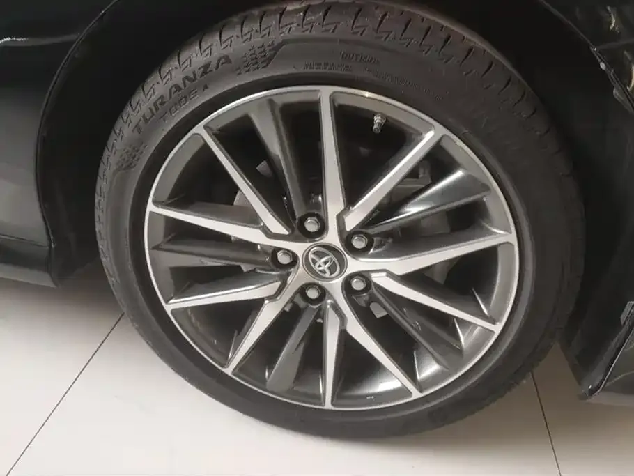 Toyota Camry 2022 из CN, фото 3