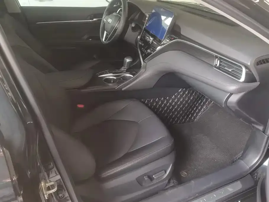 Toyota Camry 2022 из CN, фото 5