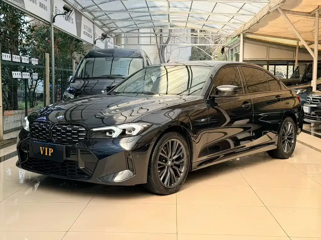 BMW 3 Series — фото 1