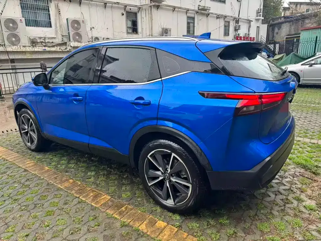 Nissan Qashqai 2023 из CN, фото 3
