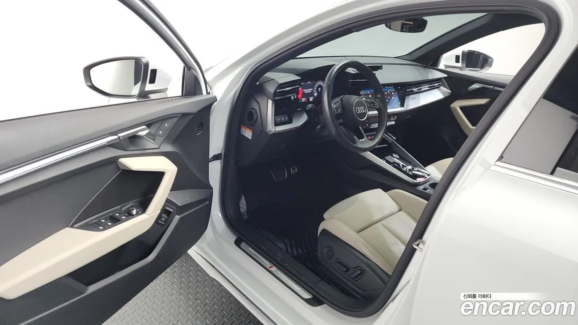 Audi A3 2023 из KR, фото 2