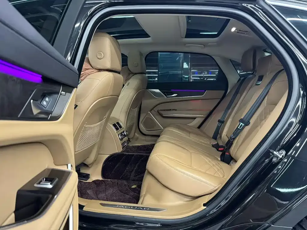 Jaguar XFL 2023 из CN, фото 2