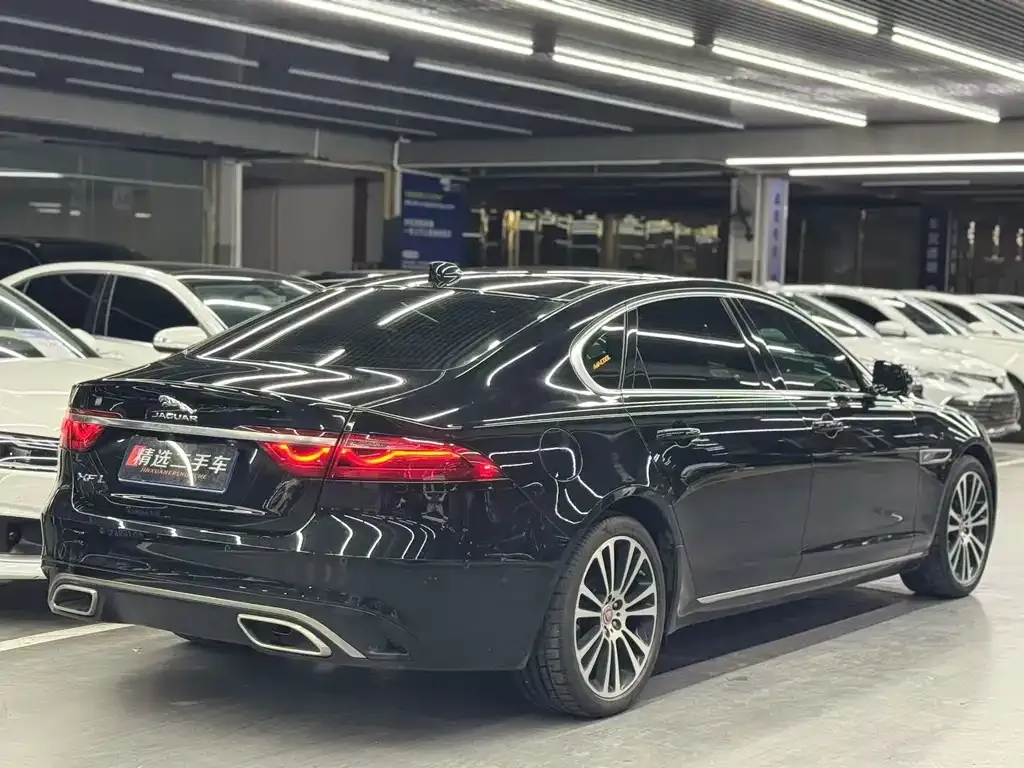 Jaguar XFL 2023 из CN, фото 6