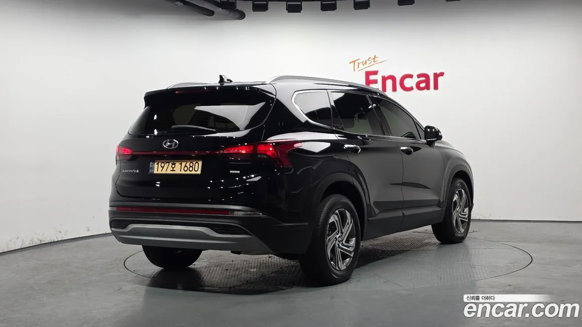 Hyundai Santafe — фото 2