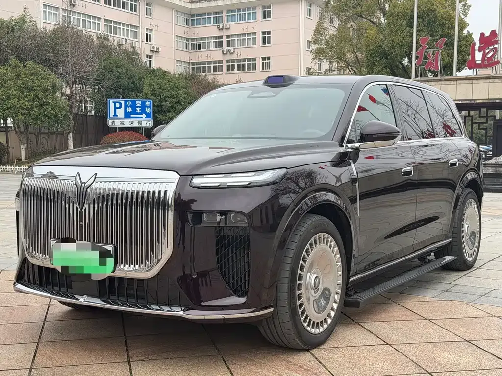 VOYAH Lantu Taishan 2025 из CN, фото 1