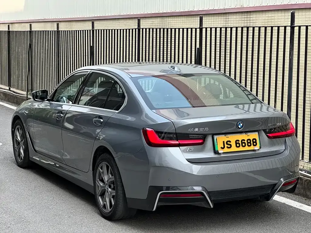 BMW i3 2022 из CN, фото 9