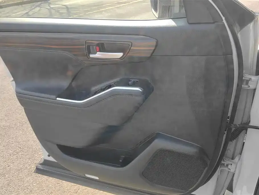 Toyota Highlander 2024 из CN, фото 6