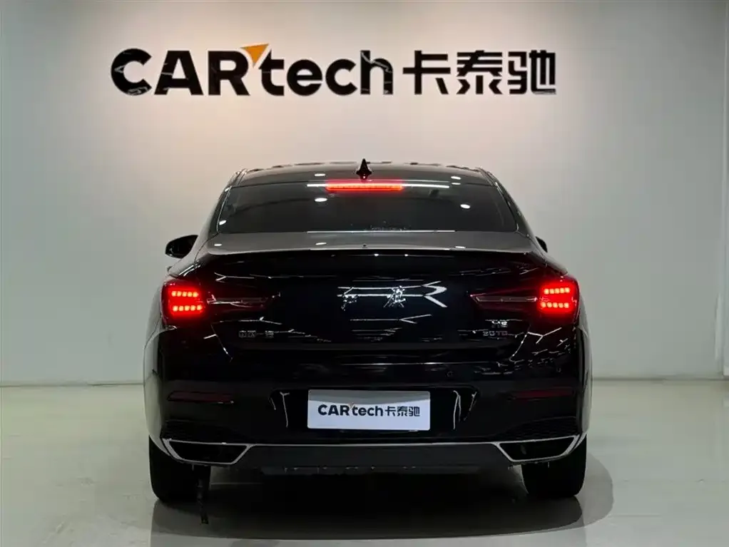 Hongqi H5 — фото 10