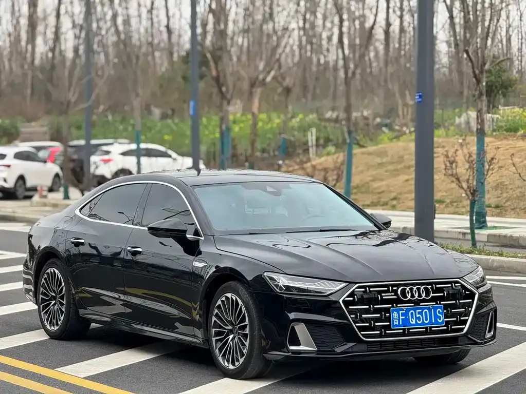Audi A7L 2025 из CN, фото 3