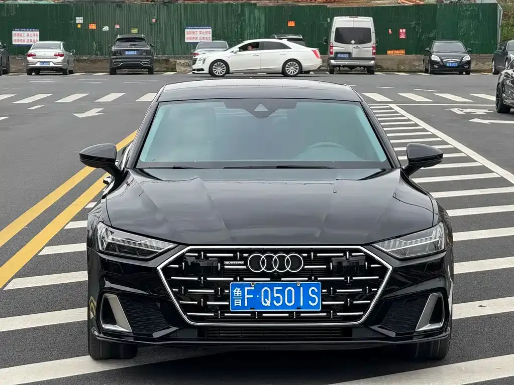 Audi A7L 2025 из CN, фото 9