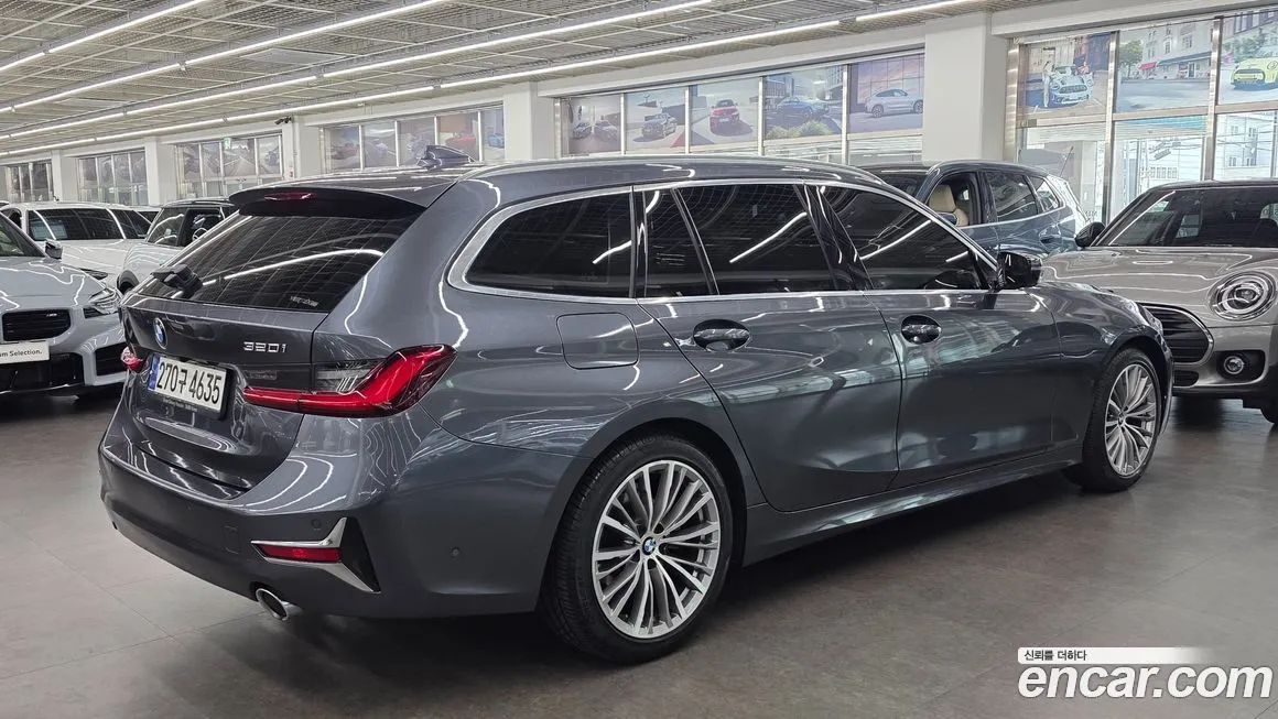 BMW 3-Series 2021 из KR, фото 3