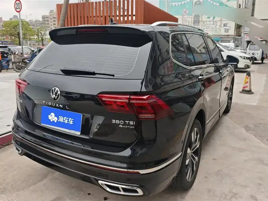 Volkswagen Tiguan L — фото 3