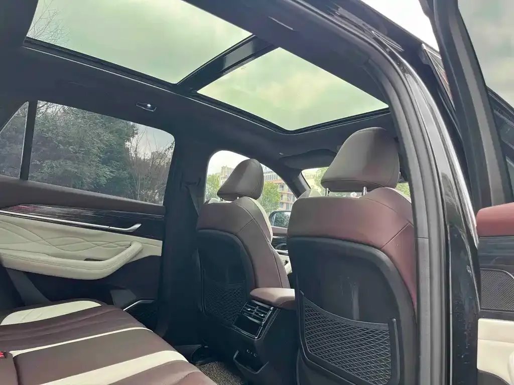 Geely Xingyue L 2022 из CN, фото 3