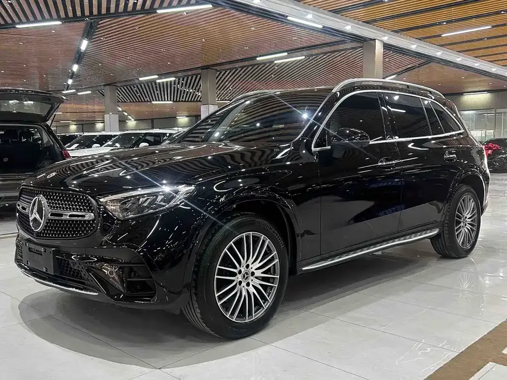 Mercedes-Benz GLC — фото 1