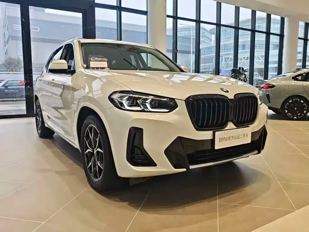 BMW X3 — фото 9