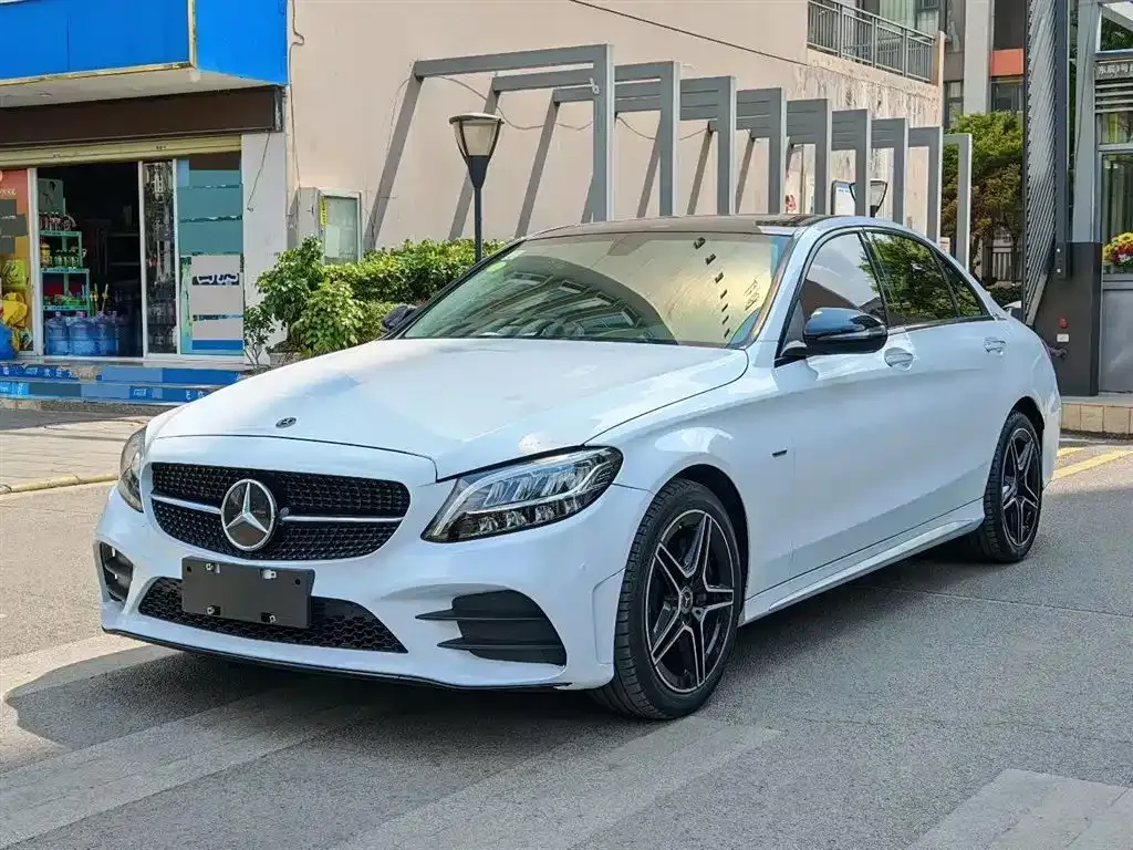 Mercedes-Benz C-Class — фото 6