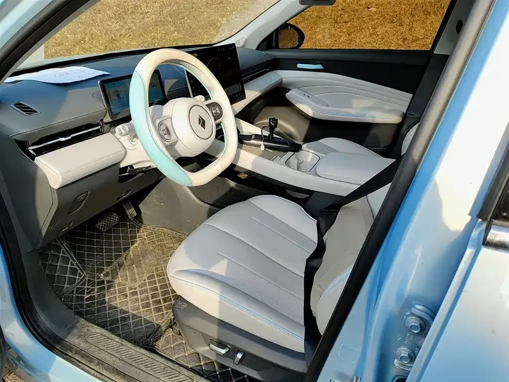 Baojun Yunhai 2025 из CN, фото 7