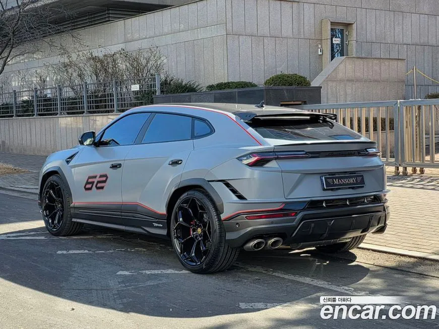 Lamborghini Urus 2023 из KR, фото 4