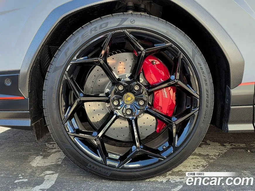Lamborghini Urus 2023 из KR, фото 8