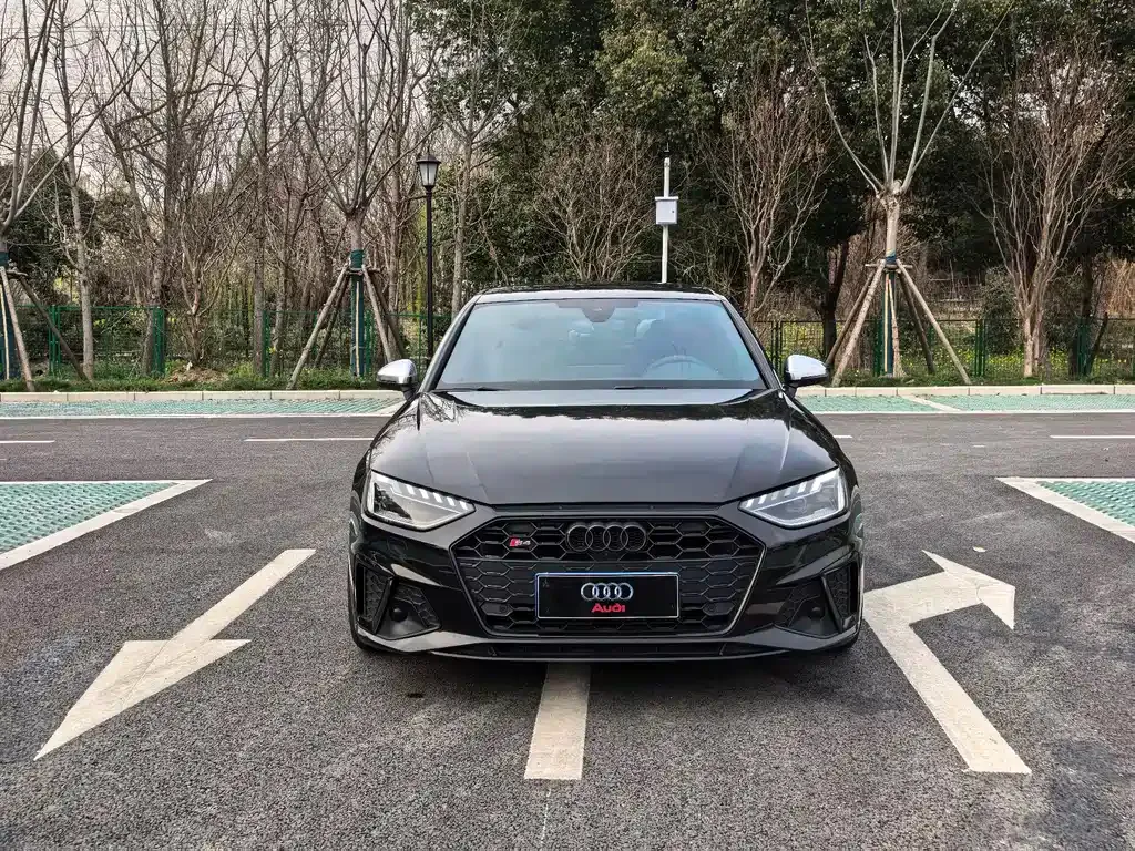 Audi S4 2021 из CN, фото 4