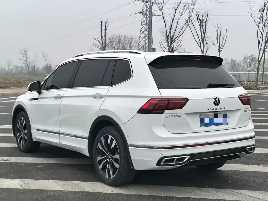 Volkswagen Tiguan L 2022 из CN, фото 5