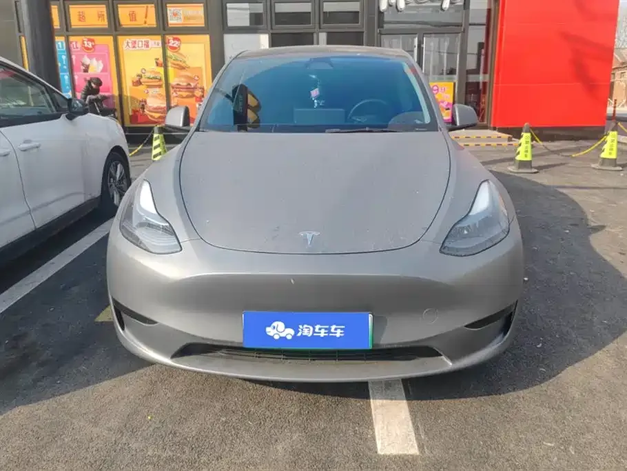 Tesla Model Y — фото 2