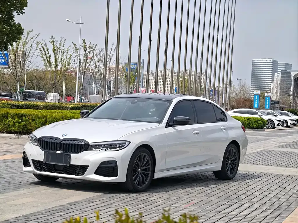 BMW 3 Series — фото 1