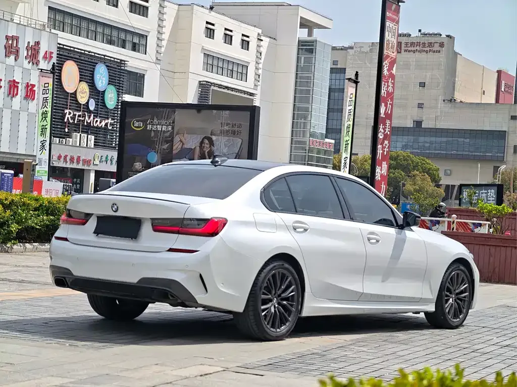 BMW 3 Series — фото 10