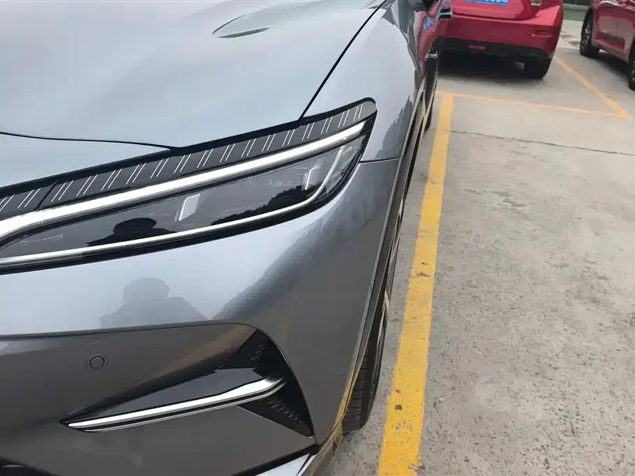 BYD L EV 2025 из CN, фото 10
