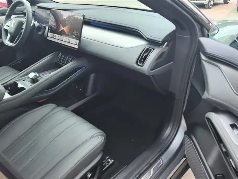 BYD L EV 2025 из CN, фото 4