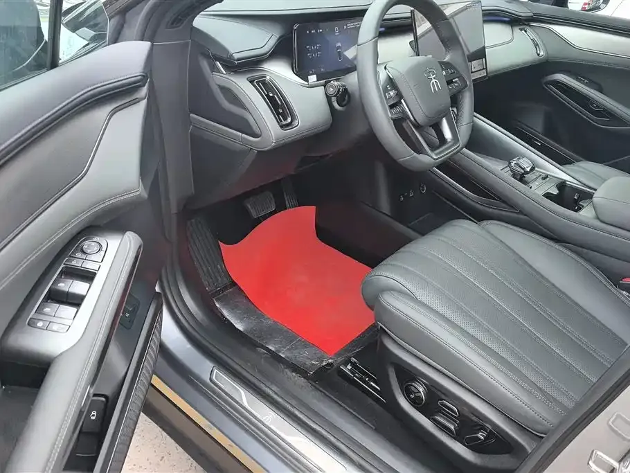 BYD L EV 2025 из CN, фото 5
