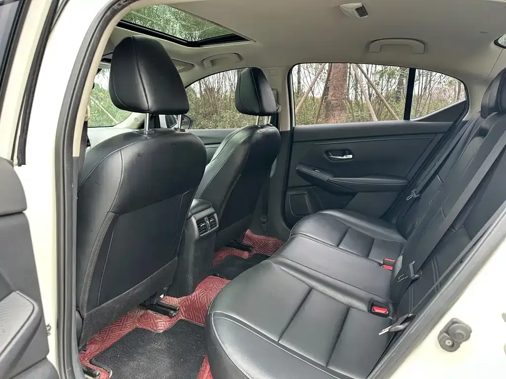 Nissan Sylphy 2022 из CN, фото 4