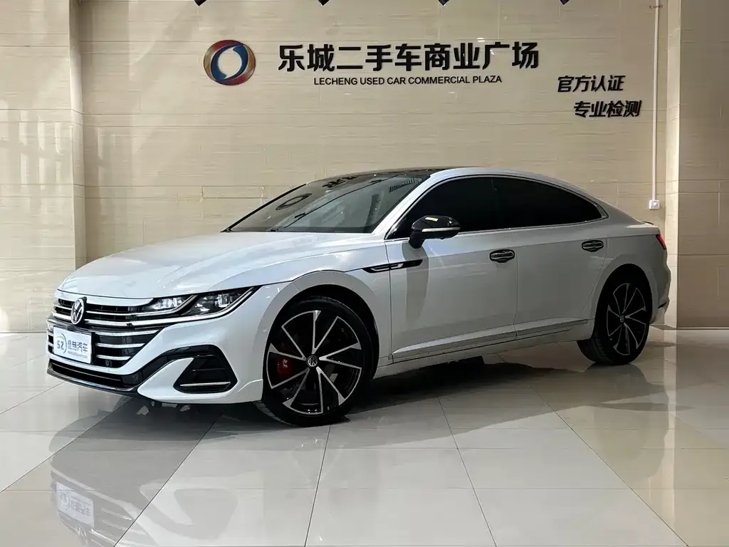Volkswagen CC 2022 из CN, фото 1