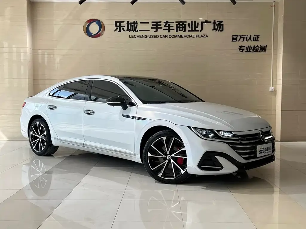 Volkswagen CC 2022 из CN, фото 10