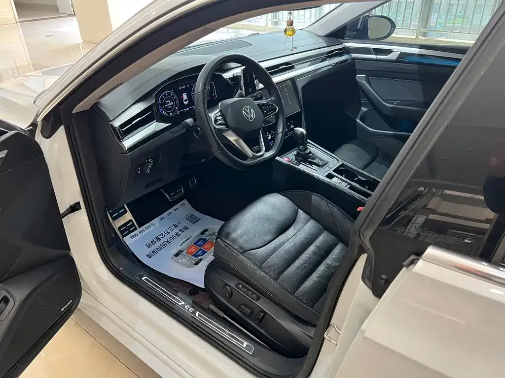 Volkswagen CC 2022 из CN, фото 4